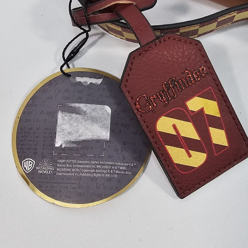 Harry Potter Gryffindor Satchel Crossbody Bag Hogwarts Crest Primark - Picture 7 of 9